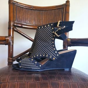 Wedge sandals